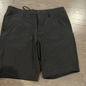EUC O’Neil Mens Shorts
